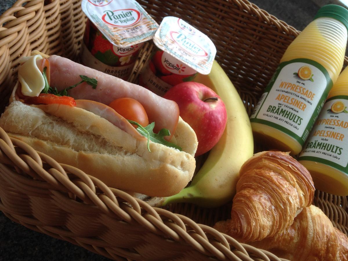 Vaegga Bed & Breakfast คาร์ลซัมน์ ภายนอก รูปภาพ